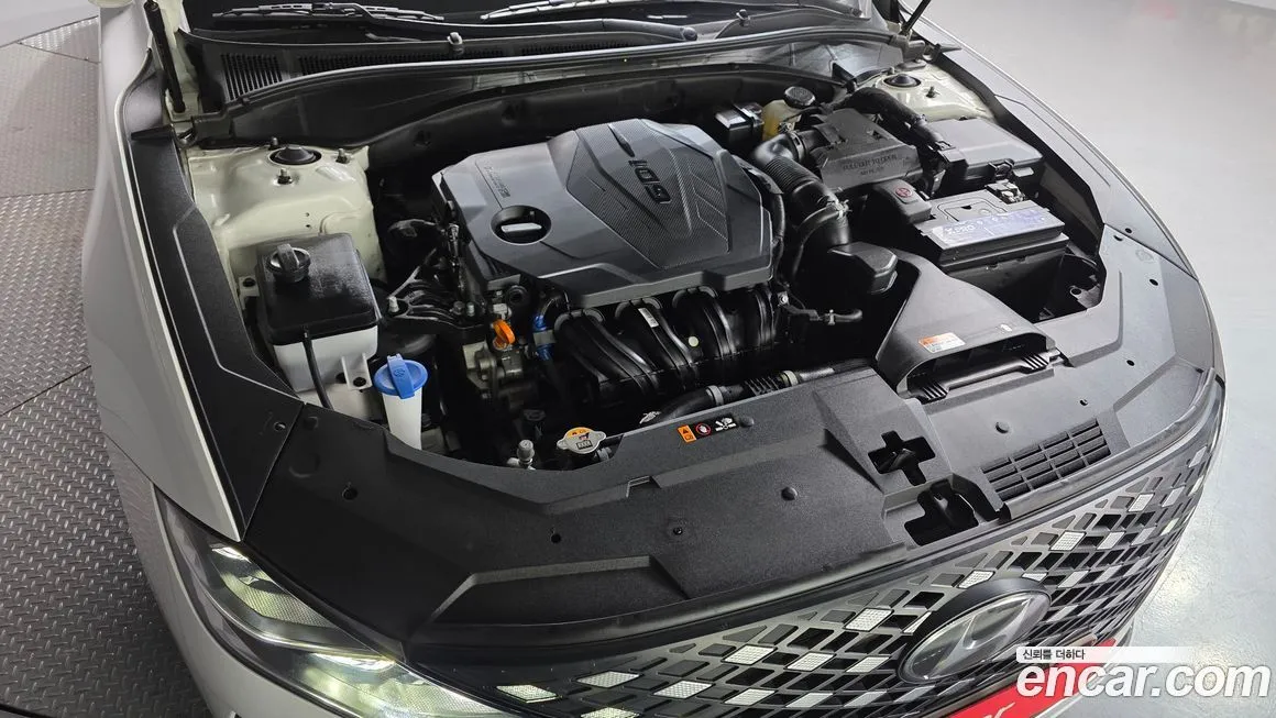 Hyundai Grandeur 2023 из KR, фото 9