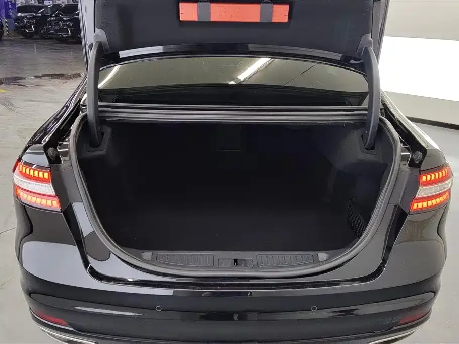 Ford Taurus 2021 из CN, фото 4
