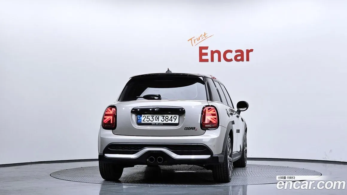 Mini Cooper 2022 из KR, фото 3