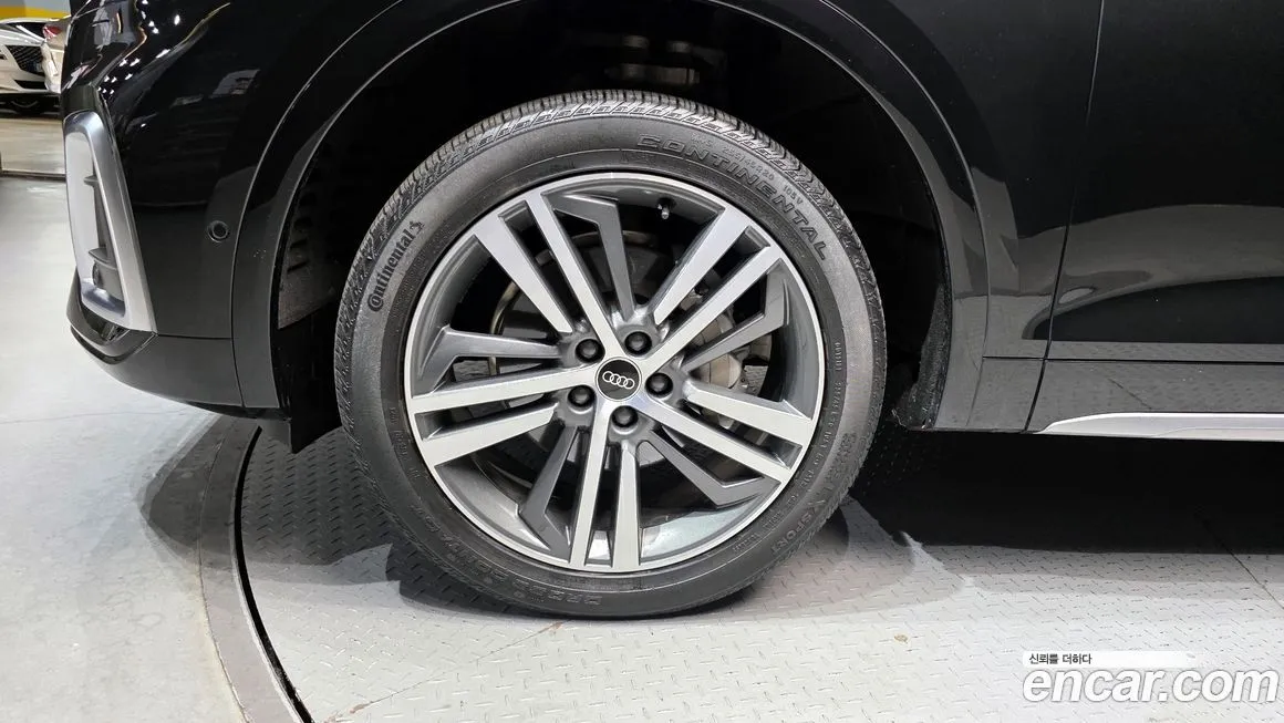 Audi Q5 2022 из KR, фото 5