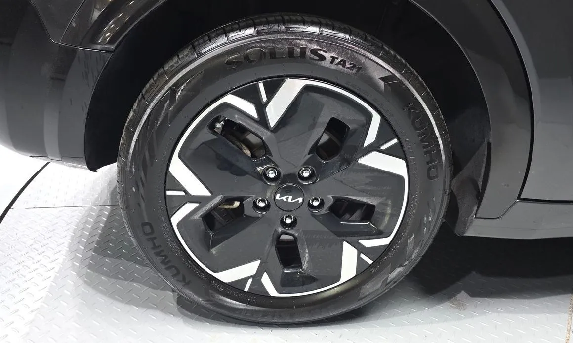 Kia Niro 2024 из KR, фото 8