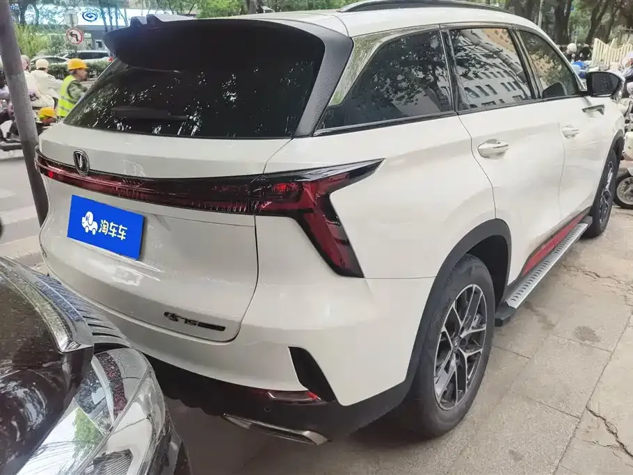 Changan CS75PLUS — фото 10