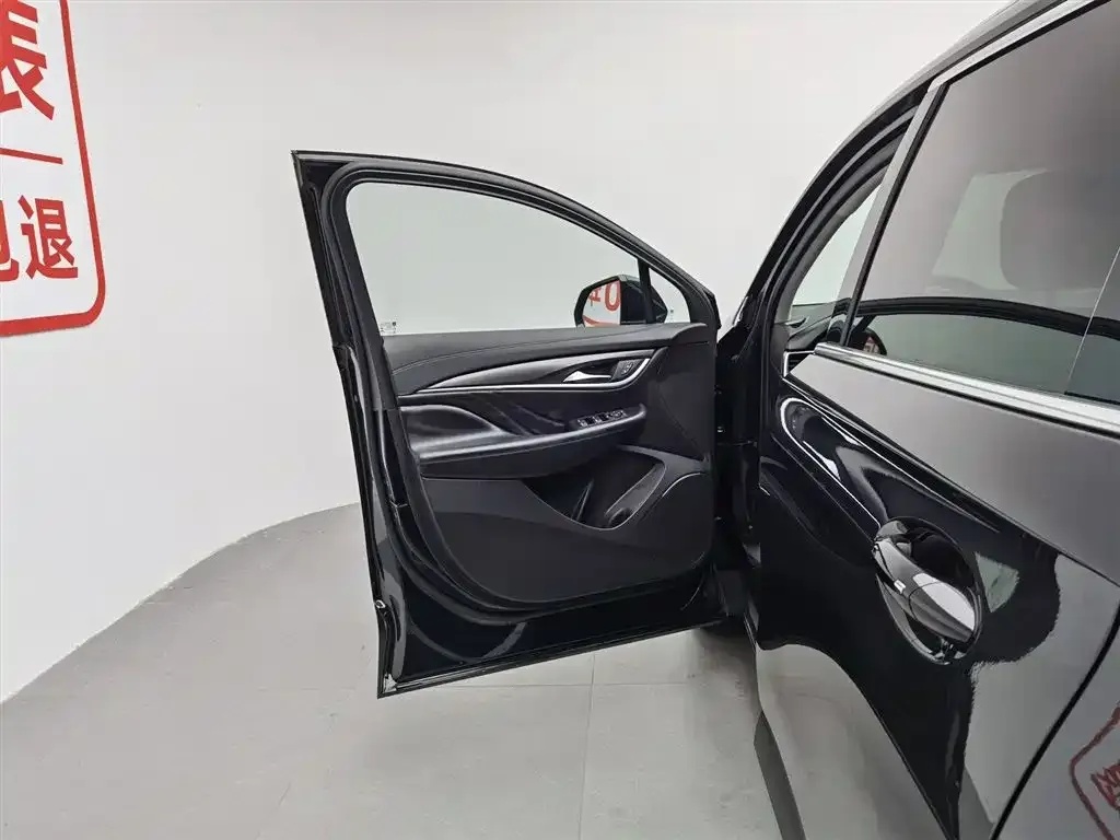 Buick Enclave 2021 из CN, фото 5