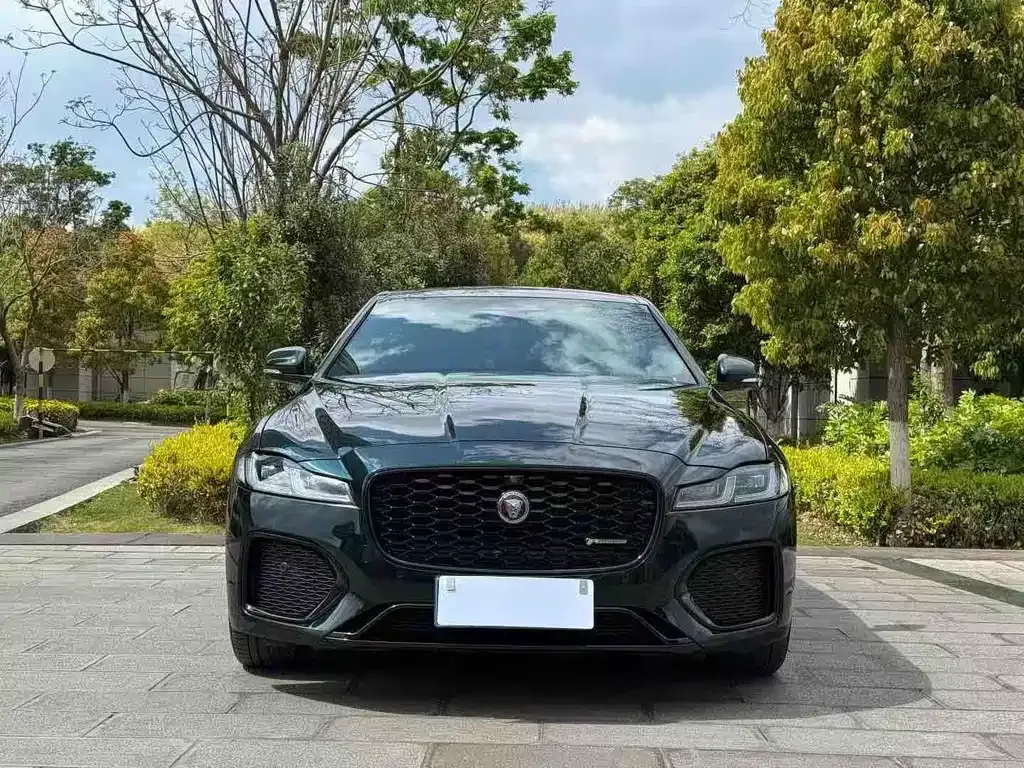 Jaguar XFL — фото 4