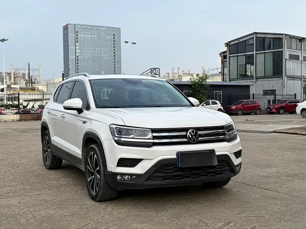 Volkswagen Tharu — фото 7