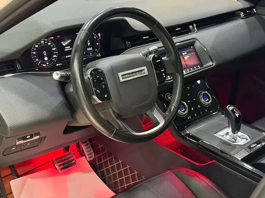 Land Rover Evoque — фото 4