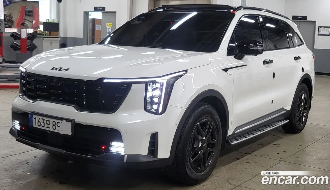 Kia Sorento — фото 1
