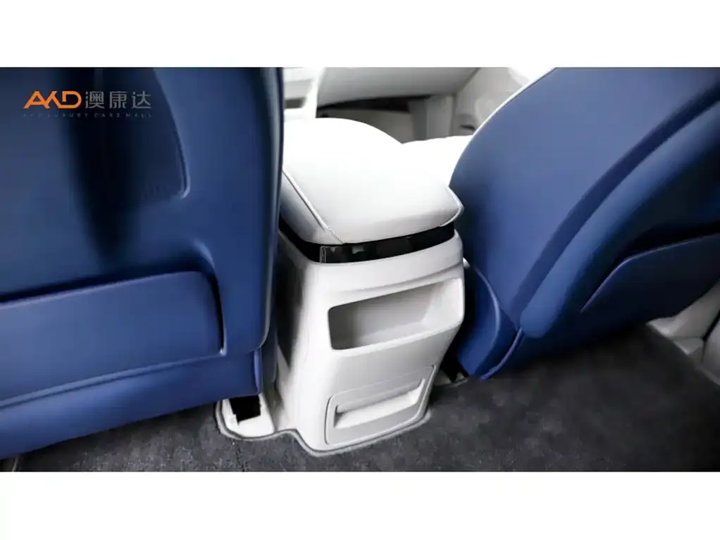 Roewe iMAX8 — фото 6
