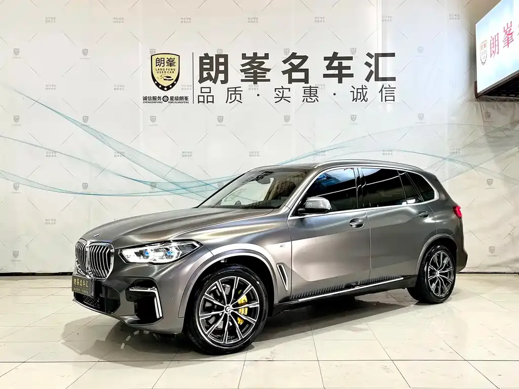 BMW X5 — фото 1