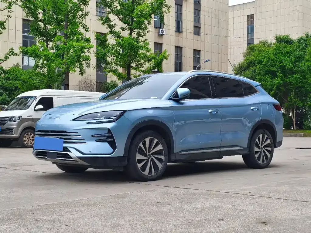 BYD PLUS New Energy — фото 1