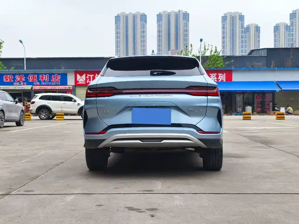 BYD PLUS New Energy — фото 3