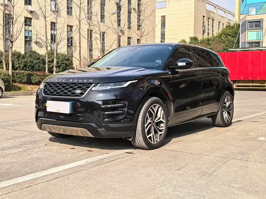 Land Rover Evoque — фото 1