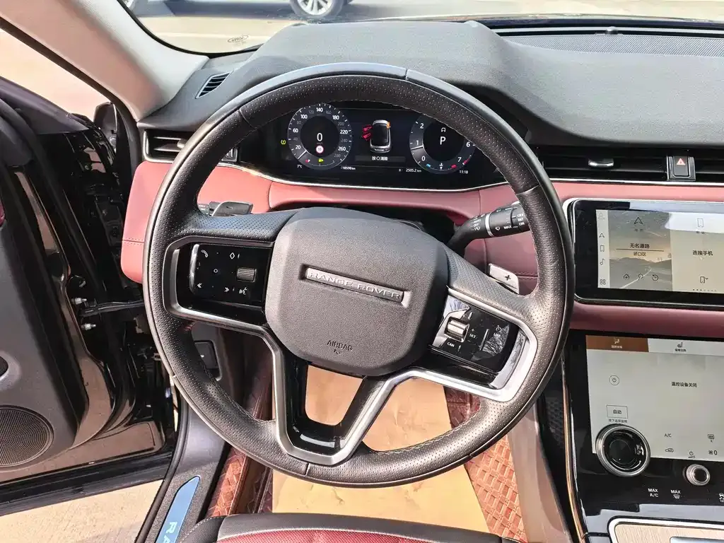 Land Rover Evoque — фото 5