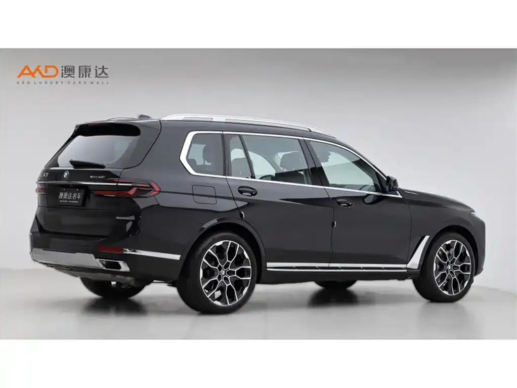 BMW X7 — фото 2