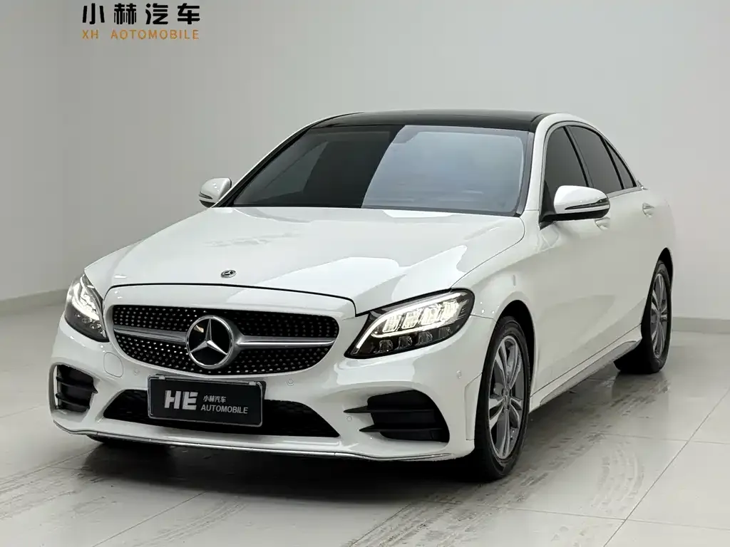 Mercedes-Benz C-Class — фото 1