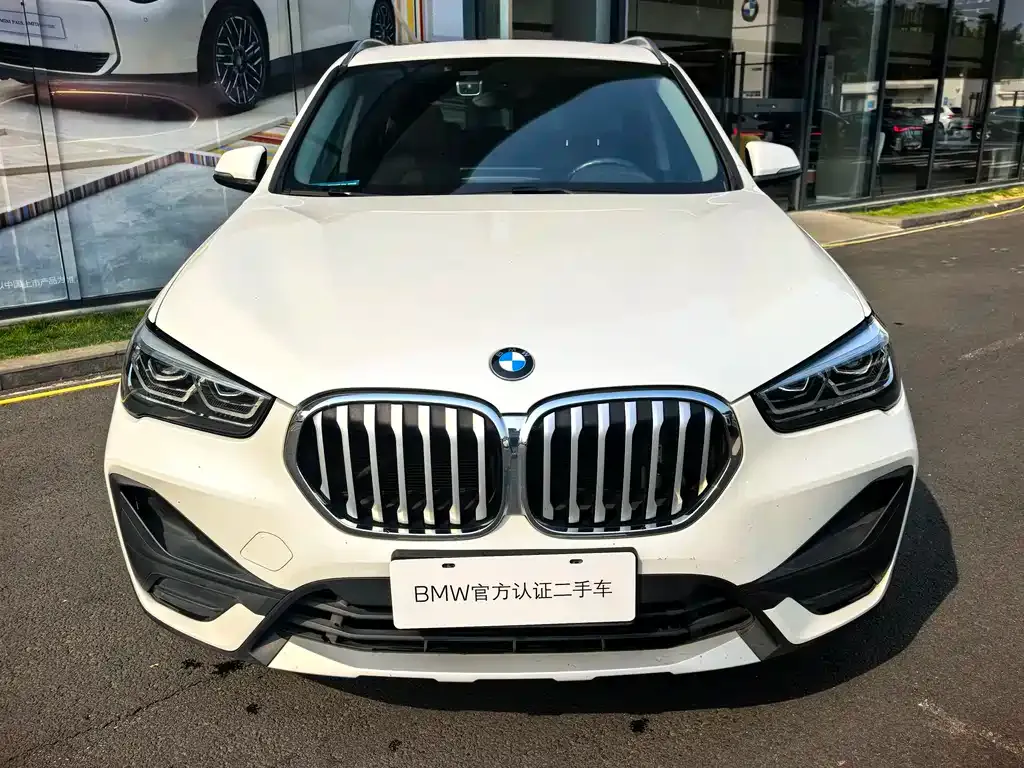 BMW X1 — фото 4