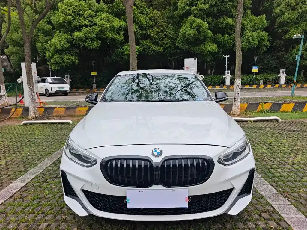 BMW 1 Series — фото 10