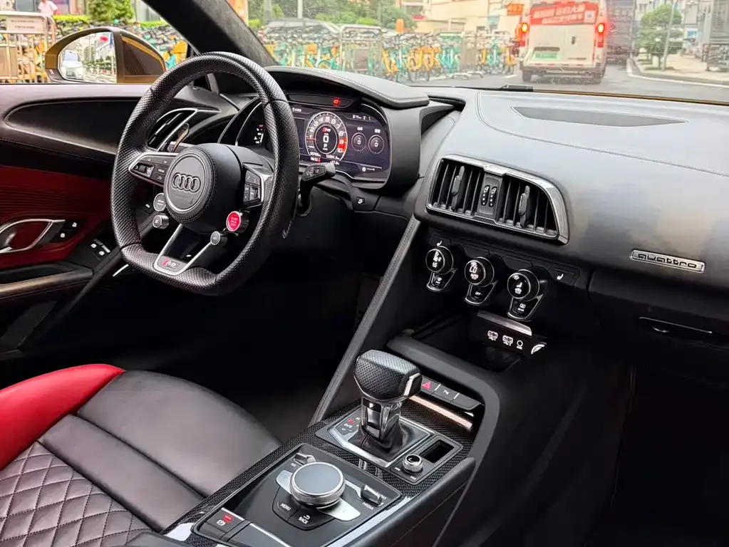 Audi R8 2023 из CN, фото 6