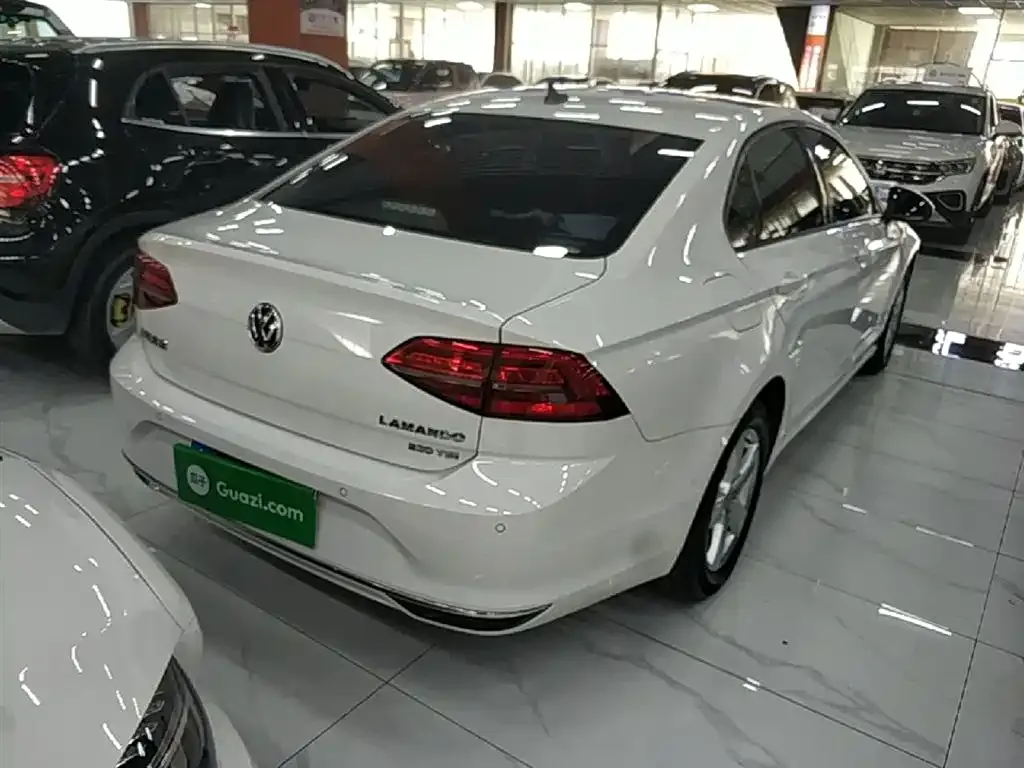 Volkswagen Lamando 2021 из CN, фото 8