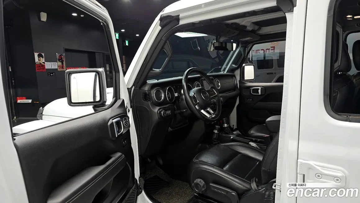Jeep Wrangler 2021 из KR, фото 4