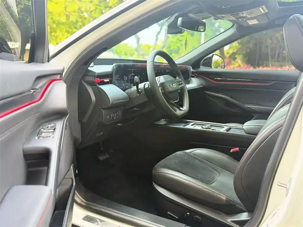Ford Mondeo 2023 из CN, фото 2