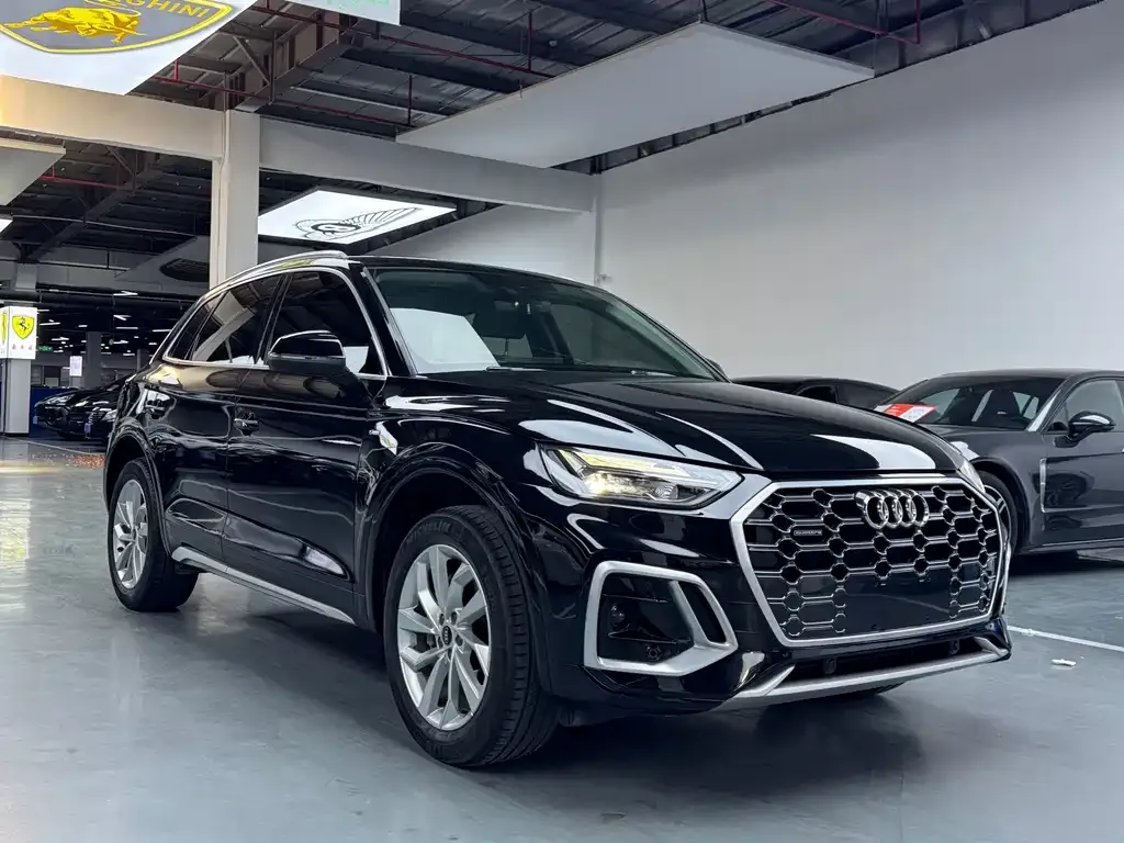 Audi Q5L 2022 из CN, фото 7
