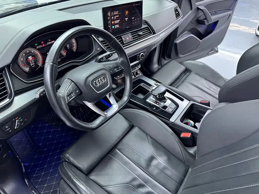 Audi Q5L 2022 из CN, фото 3