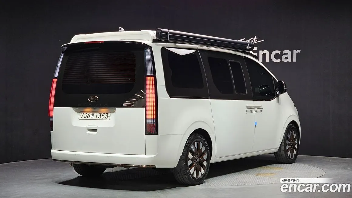 Hyundai Staria 2024 из KR, фото 3