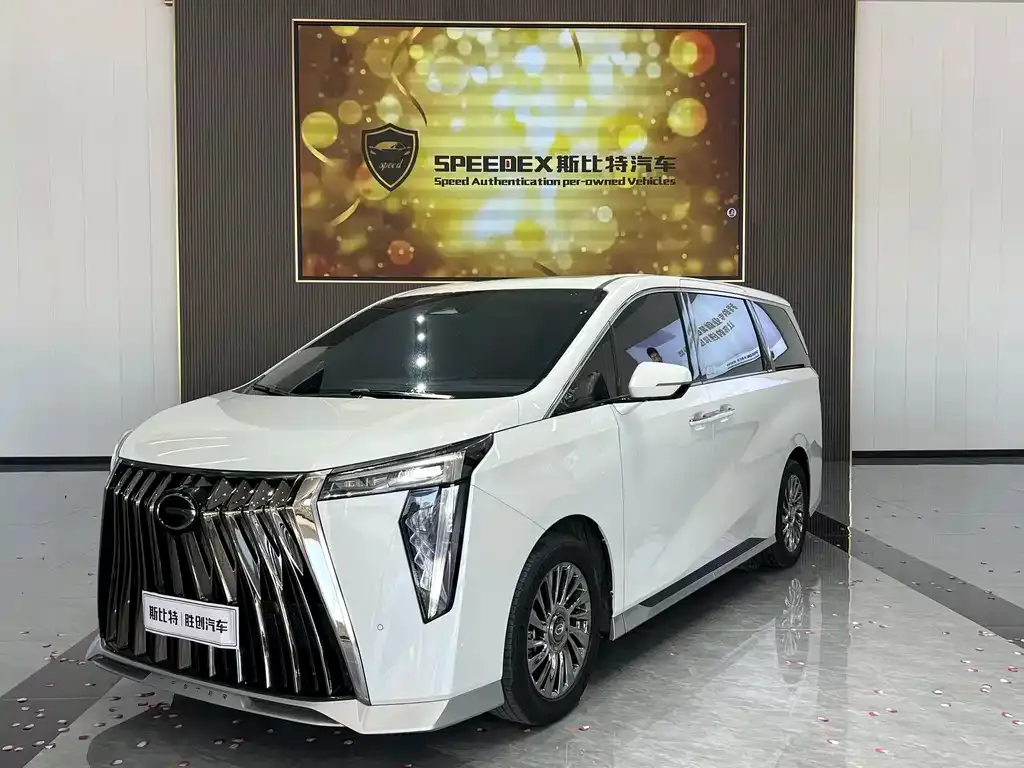 GAC Motor Trumpchi M8 — фото 1
