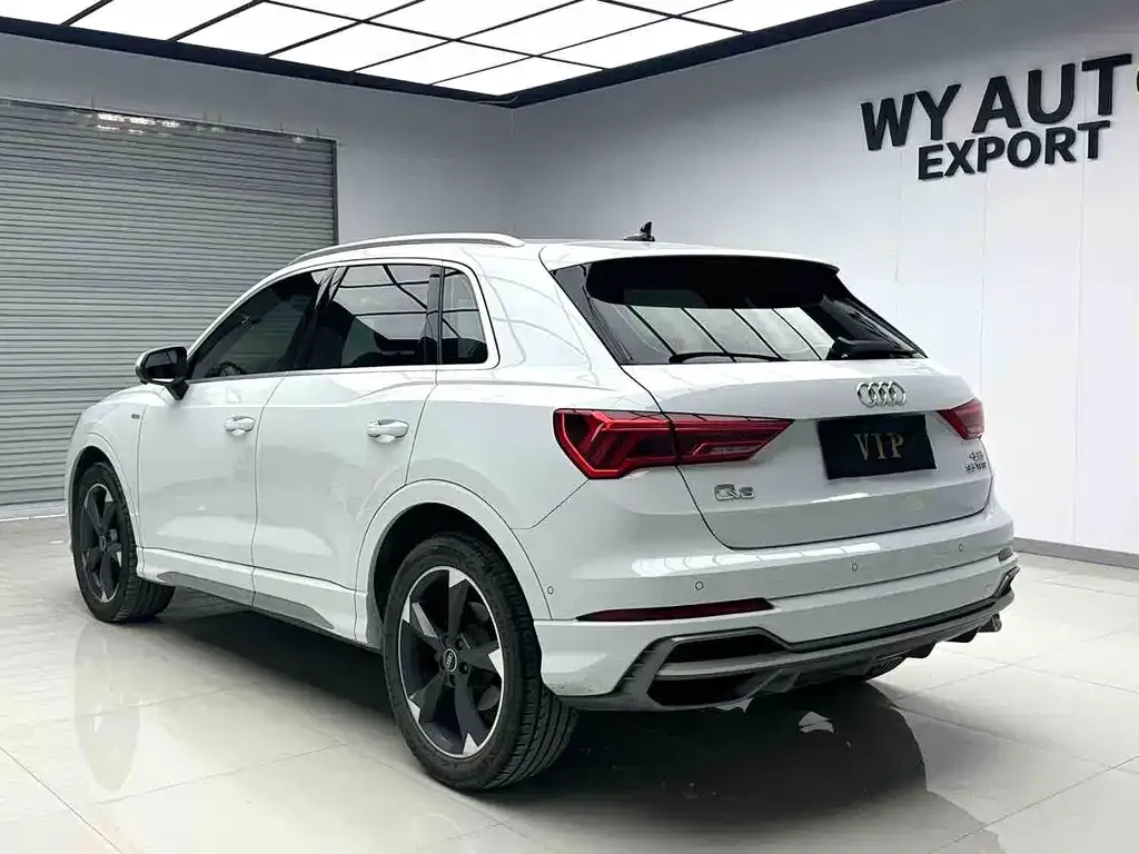 Audi Q3 — фото 5