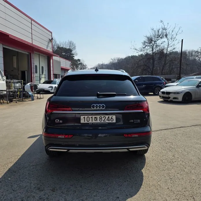 Audi Q5 2022 из KR, фото 6