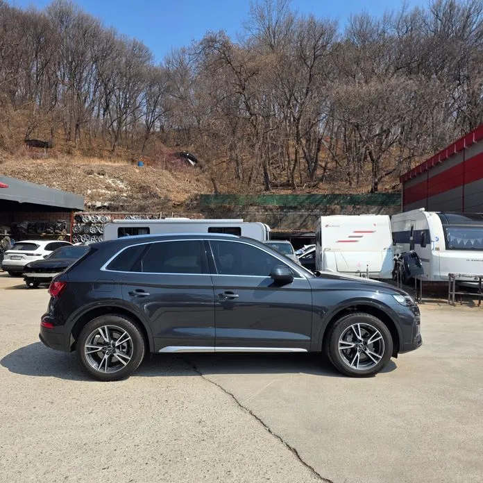 Audi Q5 2022 из KR, фото 10