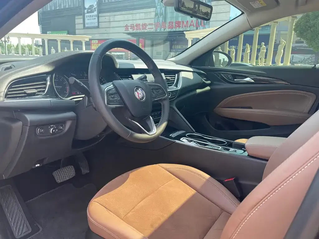Buick Regal 2023 из CN, фото 3