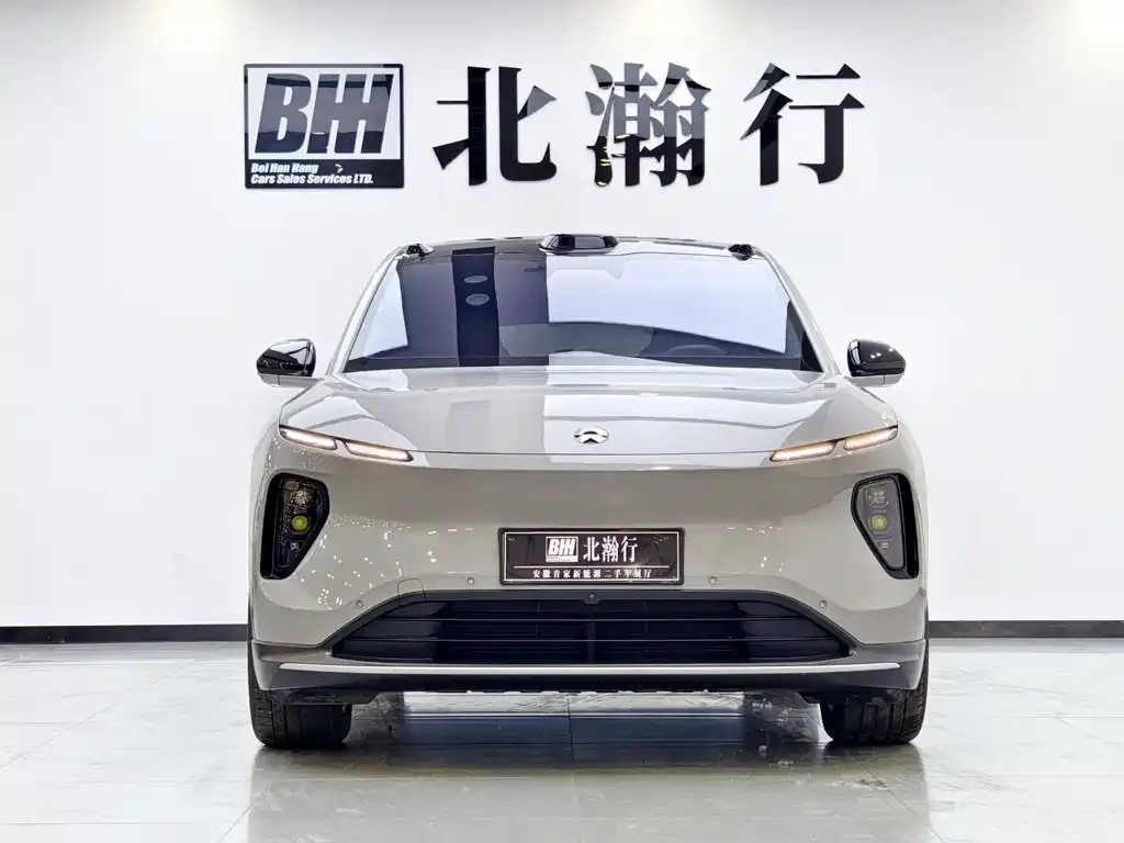 NIO EC6 — фото 9