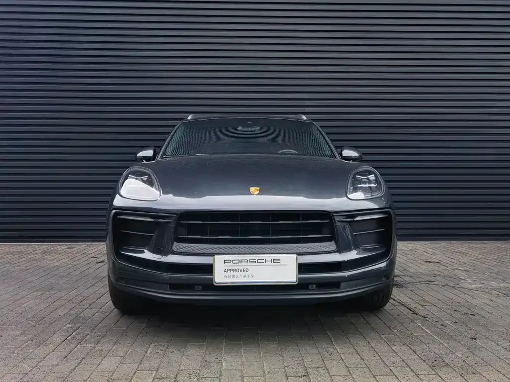 Porsche Macan — фото 1