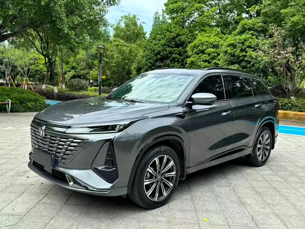 Changan CS75PLUS — фото 6