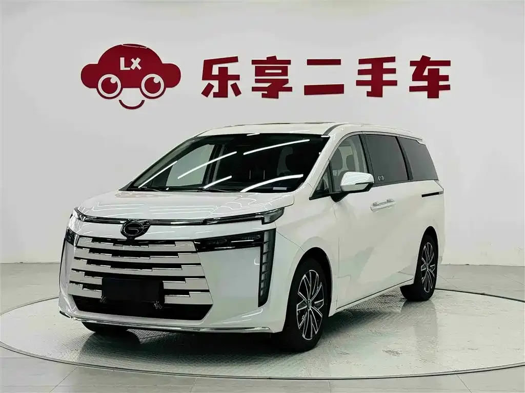 GAC Motor Trumpchi E8