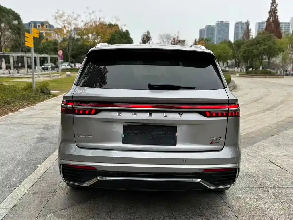 Geely Xingyue L — фото 9