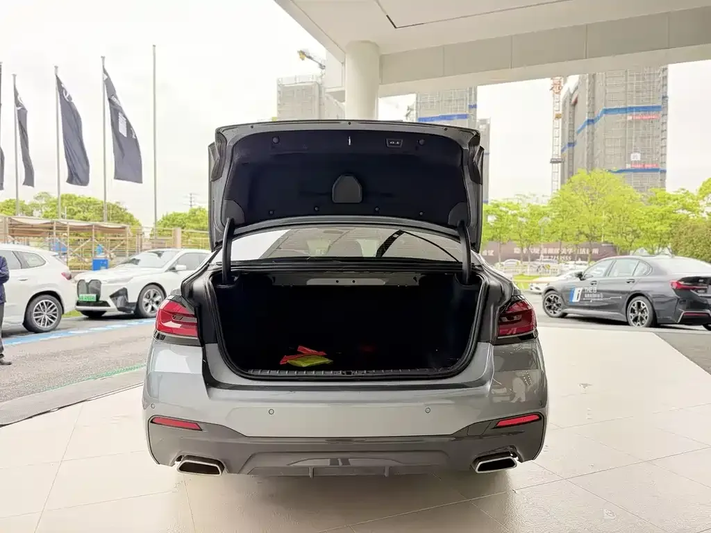 BMW 5 Series (Import) — фото 10