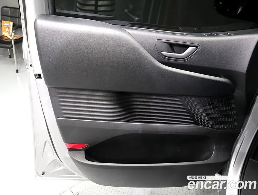 Hyundai Staria 2026 из KR, фото 3