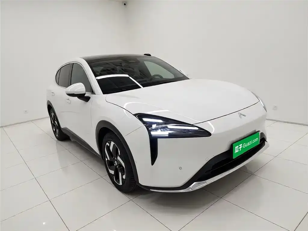 Baojun Yunhai 2024 из CN, фото 8