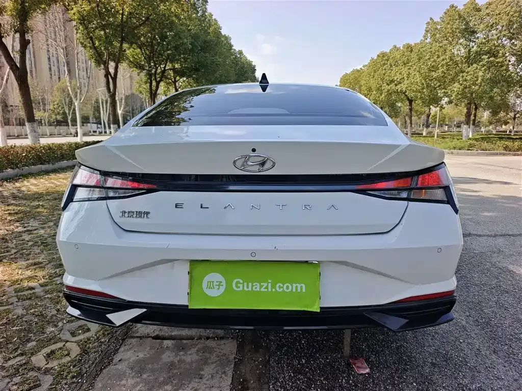 Hyundai Elantra 2023 из CN, фото 4