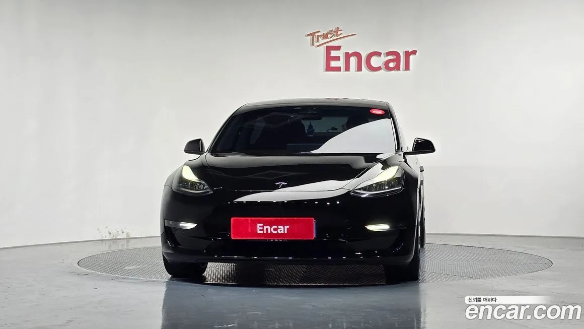 Tesla Model 3 2021 из KR, фото 2
