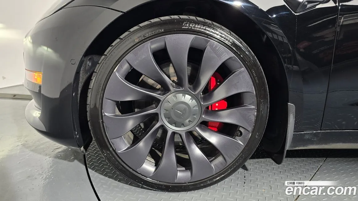 Tesla Model 3 2021 из KR, фото 8