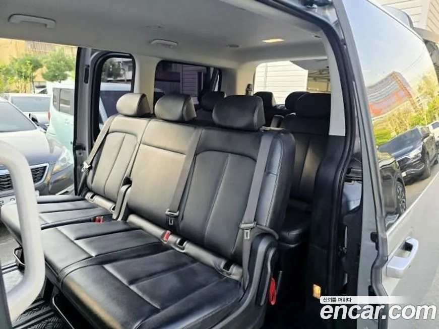Hyundai Staria 2023 из KR, фото 9