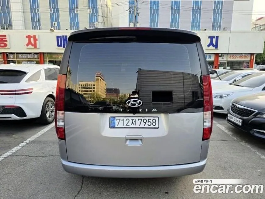 Hyundai Staria 2023 из KR, фото 2