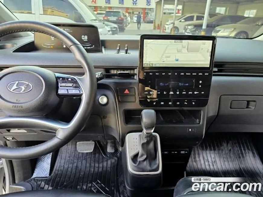 Hyundai Staria 2023 из KR, фото 4