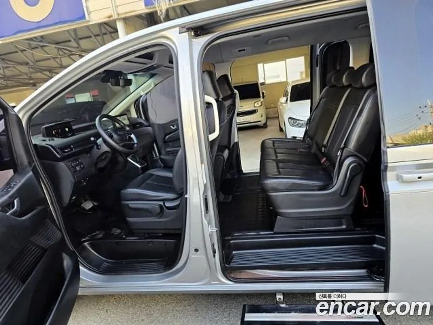 Hyundai Staria 2023 из KR, фото 10