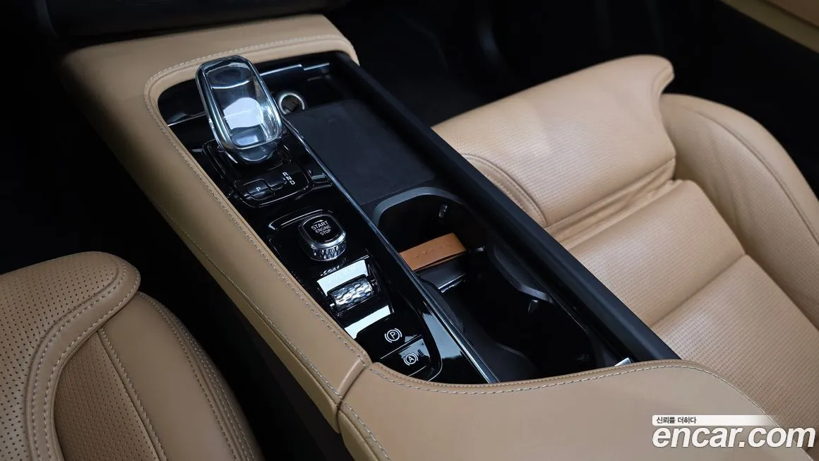 Volvo XC90 2021 из KR, фото 9