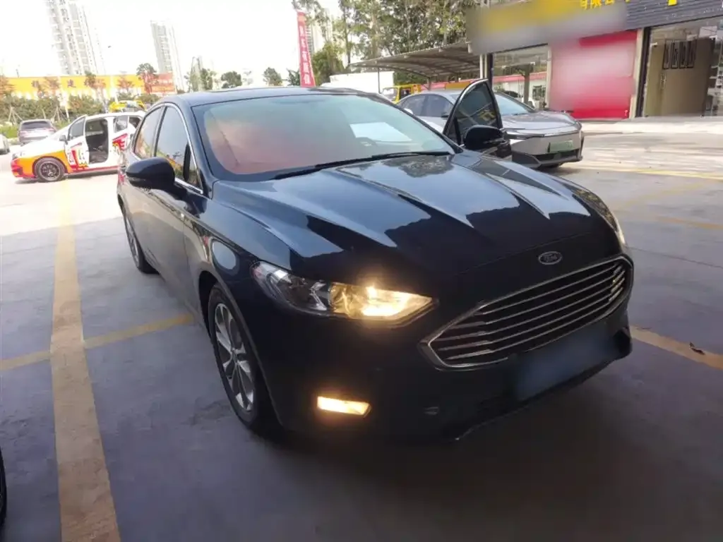 Ford Mondeo 2021 из CN, фото 8